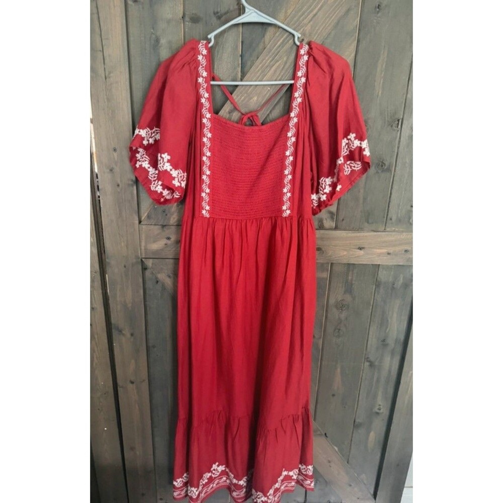 Old Navy Large Dress Smocked Cotton Embroidery Red Floral Peasant Boho Fit Flare
